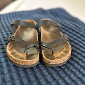 Black Birkenstock “Mayari”-size 39